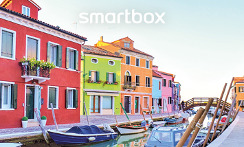 Smartbox - Tour in barca a Murano e Burano con visita fornace del vetro