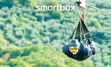 e-box Passione adrenalina: 1 entusiasmante volo su ZipLine con video ricordo per 2